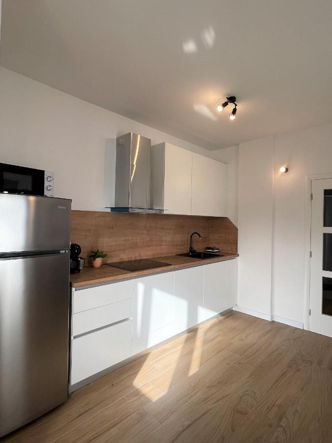 Lux Apartments Vodice Esterno foto