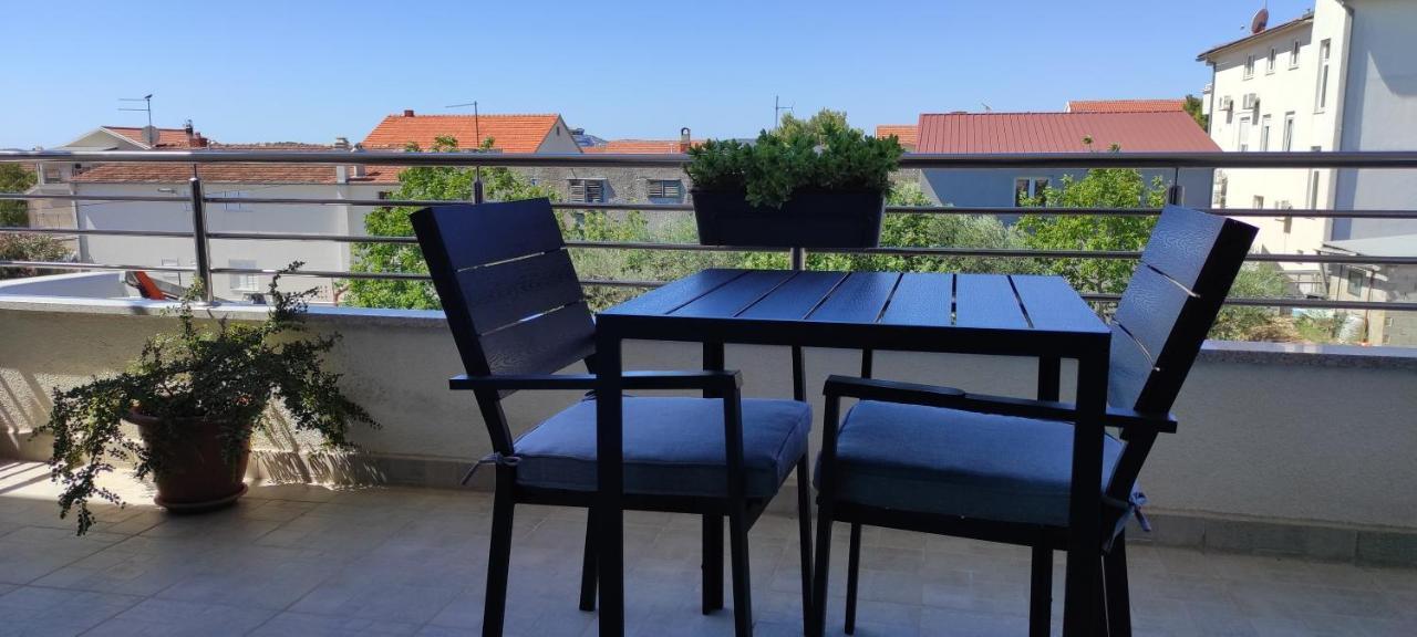 Lux Apartments Vodice Esterno foto